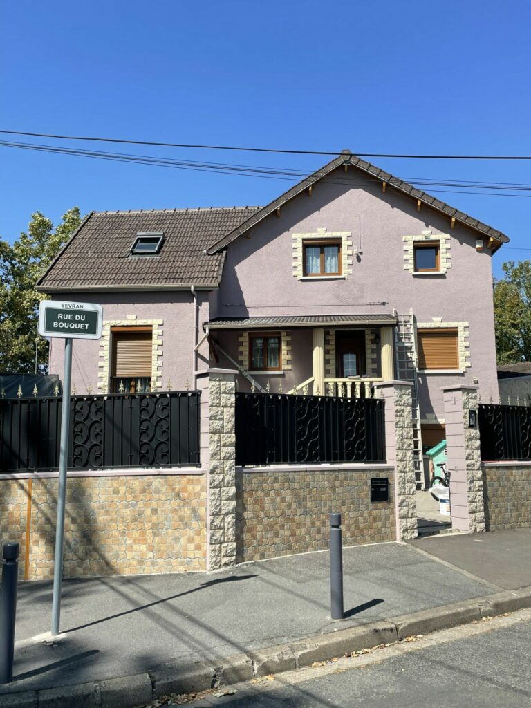  après peinture clôture