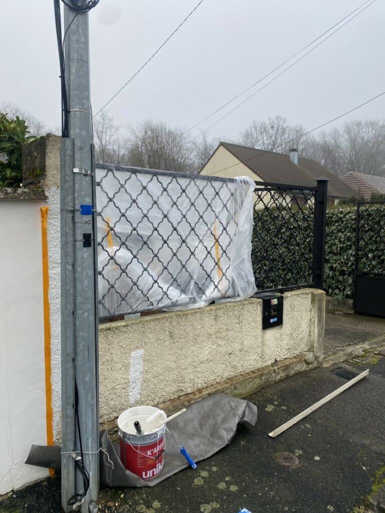 peintre bâtiment - peinture mur clôture maison 91 Montgeron - avant - Wpeinture - Dylan Winterstein